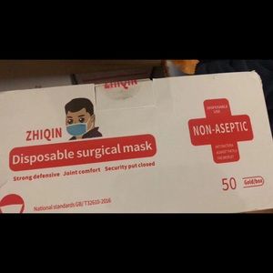 Disposable face mask